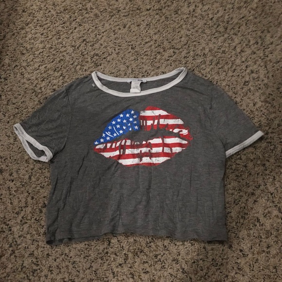 Crop Top - Picture 1 of 2